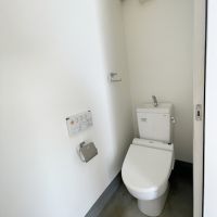 東京都世田谷区代田の賃貸物件/トイレはキッチンの横