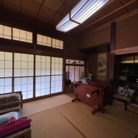 横浜市南区六ツ川の売買物件/こちらの和室（8畳）は床の間があります