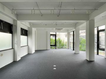 港区南麻布の賃貸物件/さっぱり頼もしいワークプレイス