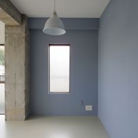 横浜市港北区菊名の賃貸物件/印象的な窓際。ドレッサーを置いてメイクスペースにしたり、デスクスペースにもちょうど良さそう
