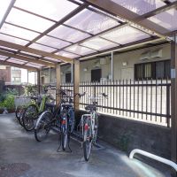 横浜市港北区菊名の賃貸物件/屋根付きの駐輪スペース