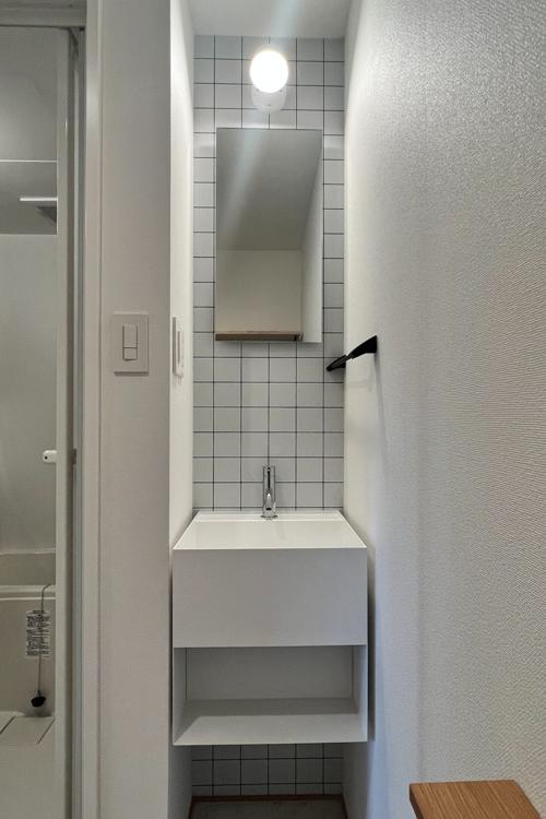 港区赤坂の賃貸物件/コンパクトな洗面所