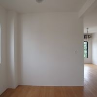 神奈川県川崎市高津区溝口の賃貸物件/東側から自然光が入る。ベッドスペースにちょうど良さそうな7畳洋室