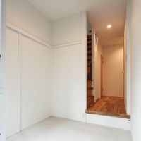 墨田区立花の賃貸物件/大きな土間スペース。自転車・アウトドア用品などたくさん置ける。軒先店舗みたいにしてもいい