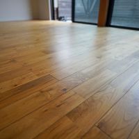 杉並区井草の賃貸物件/床はいい風合いのフローリングです