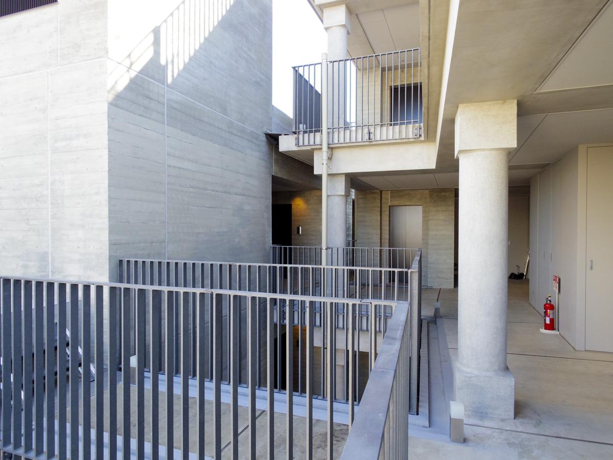 目黒区上目黒の賃貸物件/ゆったりとした共用部