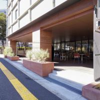 目黒区上目黒の賃貸物件/1階はカフェが営業中