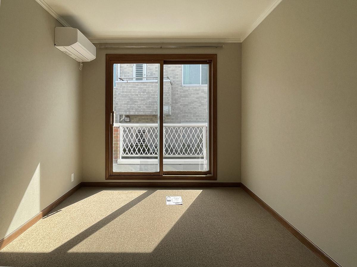 町田市玉川学園の賃貸物件/南東側洋室1