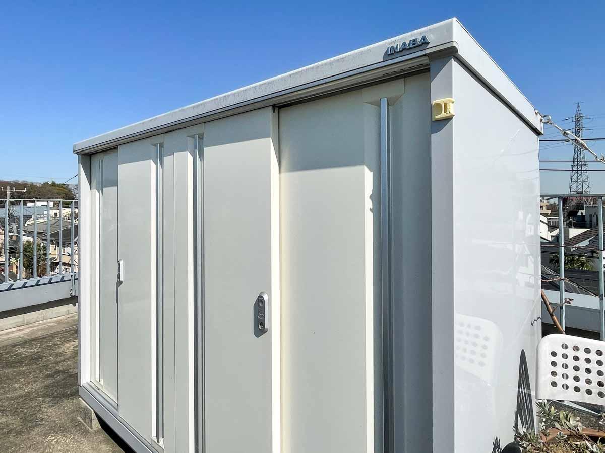 世田谷区駒沢の賃貸物件/屋外物置が何かと便利！電源や水道にも屋上についています
