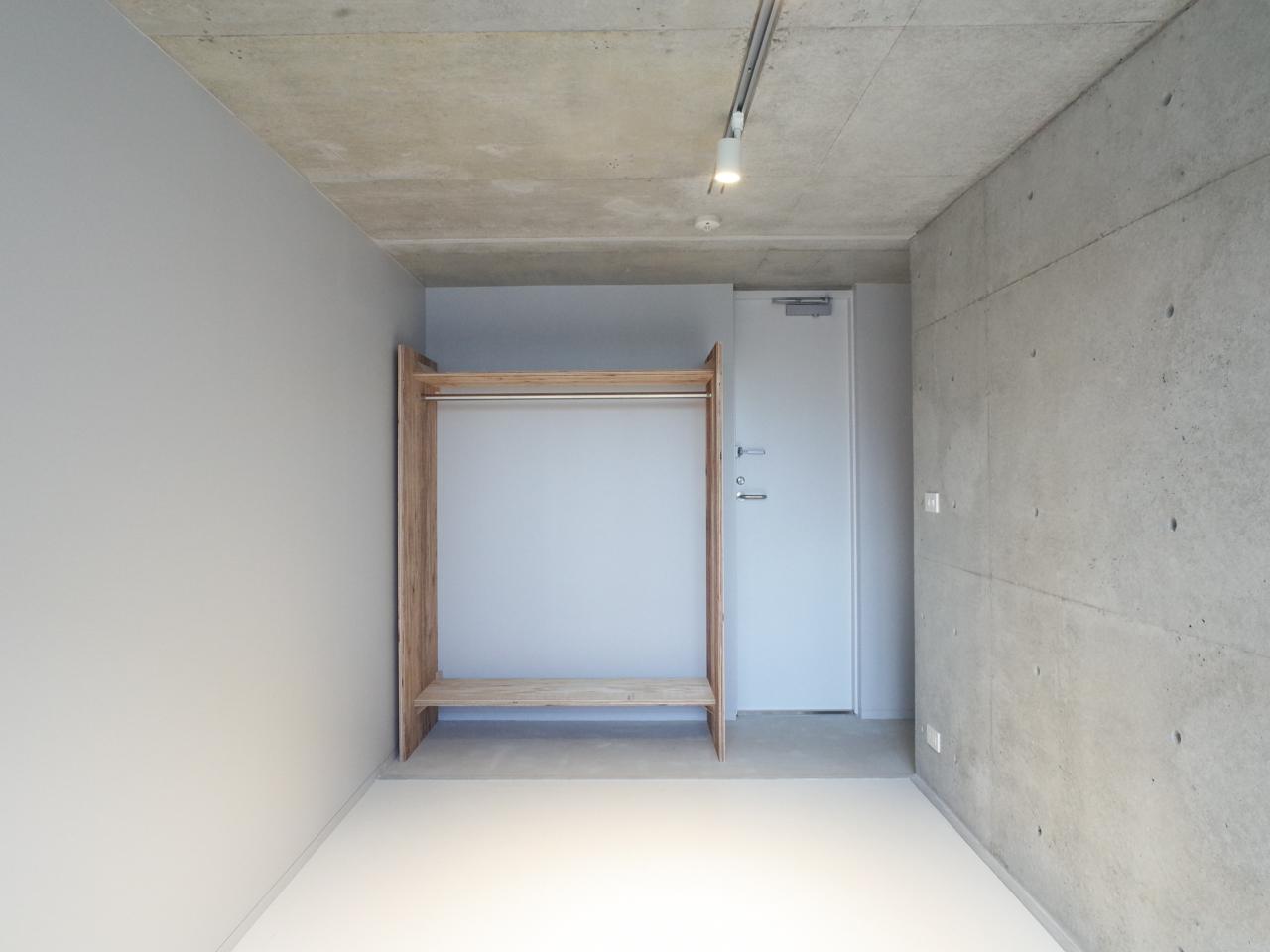 川崎市中原区下小田中の賃貸物件/可動式の収納付きです