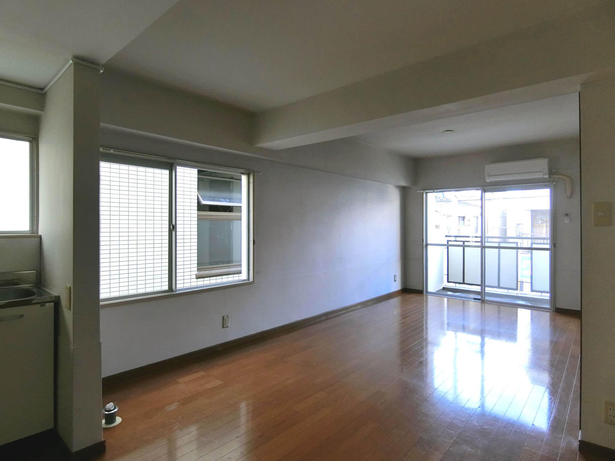 杉並区和田の賃貸物件/角部屋で窓が多いのも魅力、風通しのよさは期待通り