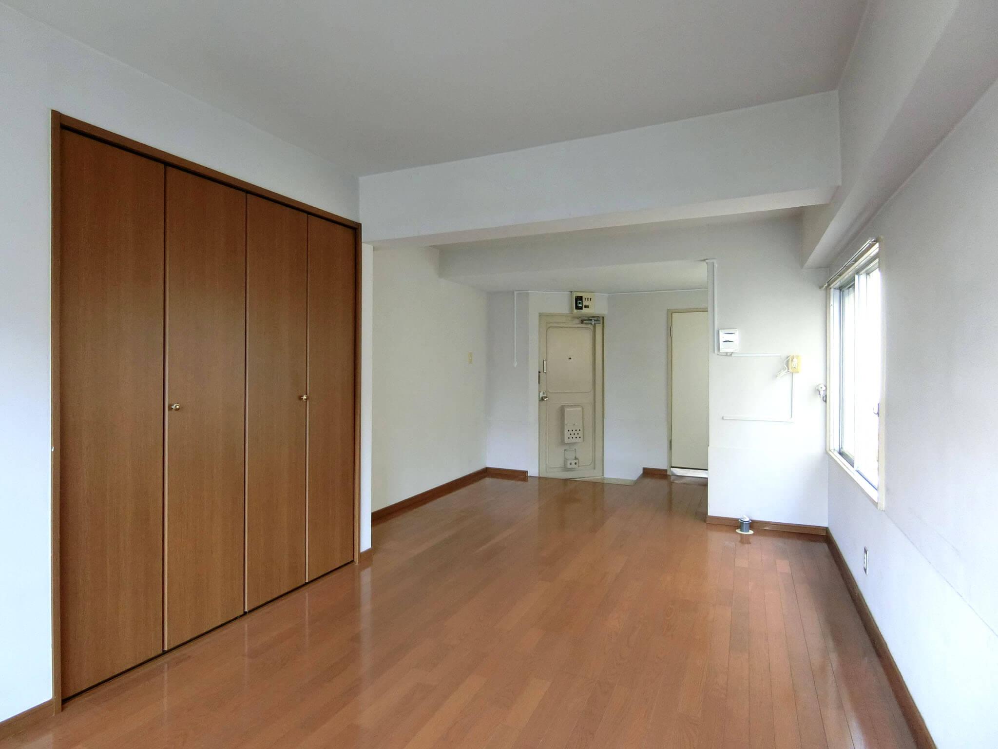 杉並区和田の賃貸物件/ゆったりと確保された居室は10帖オーバー、窮屈なワンルームから今すぐ抜け出してみませんか？