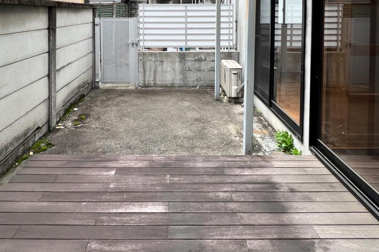 渋谷区笹塚の賃貸物件/庭の扉から自転車やバイクを出入れすることも可能