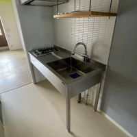 川崎市高津区二子の賃貸物件/スタイリッシュなステンレス製のキッチン