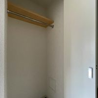 川崎市高津区二子の賃貸物件/廊下の途中にクローゼット