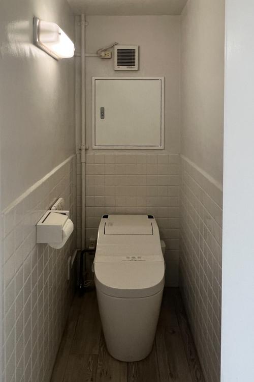 世田谷区奥沢の賃貸物件/ウォッシュレット付きタンクレストイレ