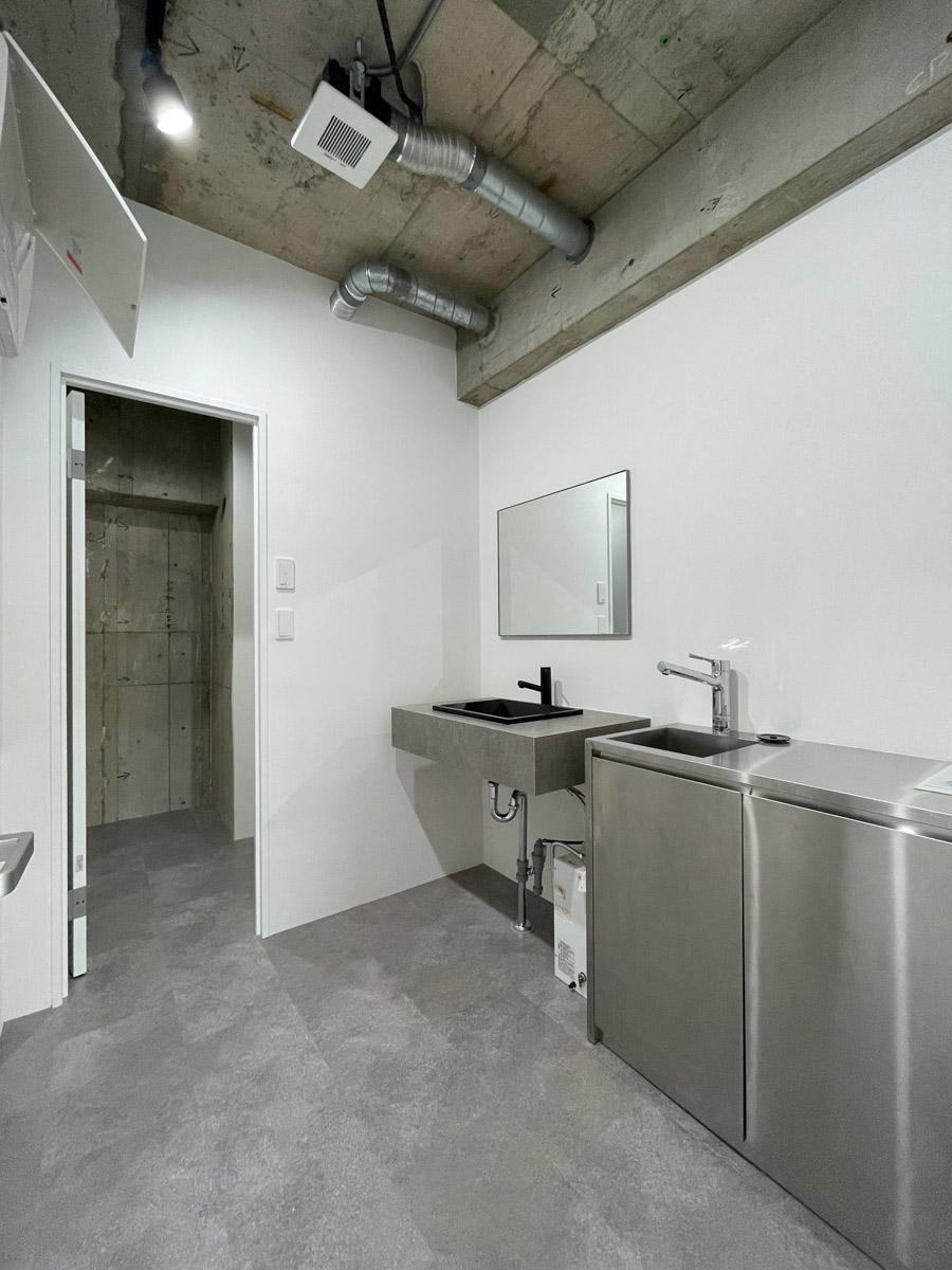 渋谷区渋谷の賃貸物件/給湯スペース、洗面所