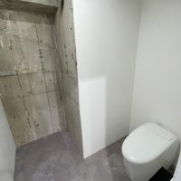 渋谷区渋谷の賃貸物件/給湯室の奥のトイレ