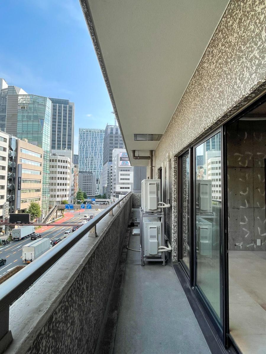 渋谷区渋谷の賃貸物件/横長のバルコニー