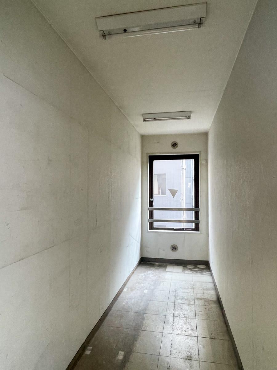 渋谷区渋谷の賃貸物件/室外にある倉庫スペース