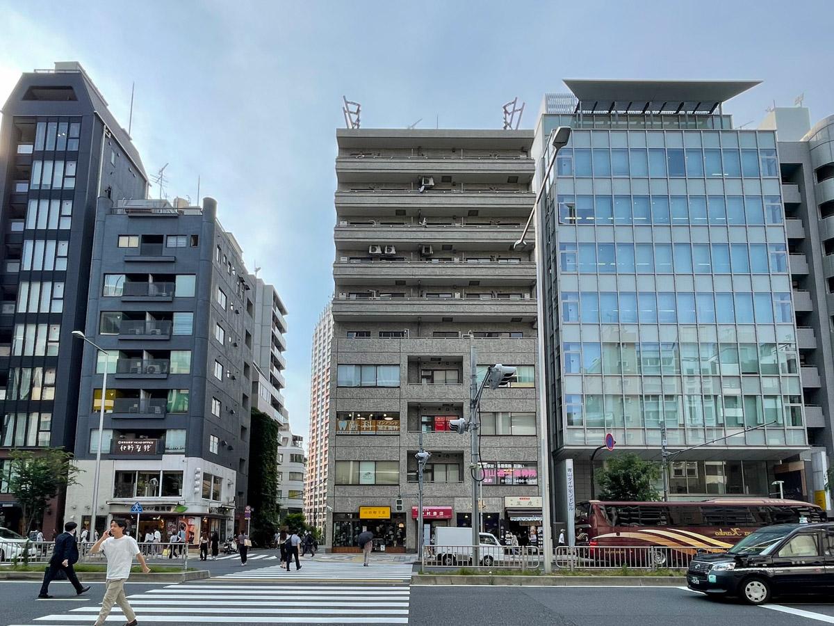 渋谷区渋谷の賃貸物件/渋谷駅からも表参道駅からも徒歩圏内と便利な立地の建物