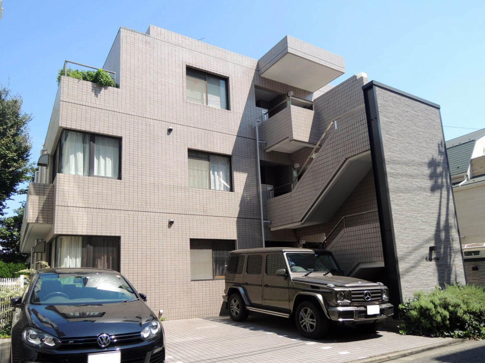 世田谷区池尻の賃貸物件/エレベーターなしの3階角部屋、駐車場は現状空きがありません