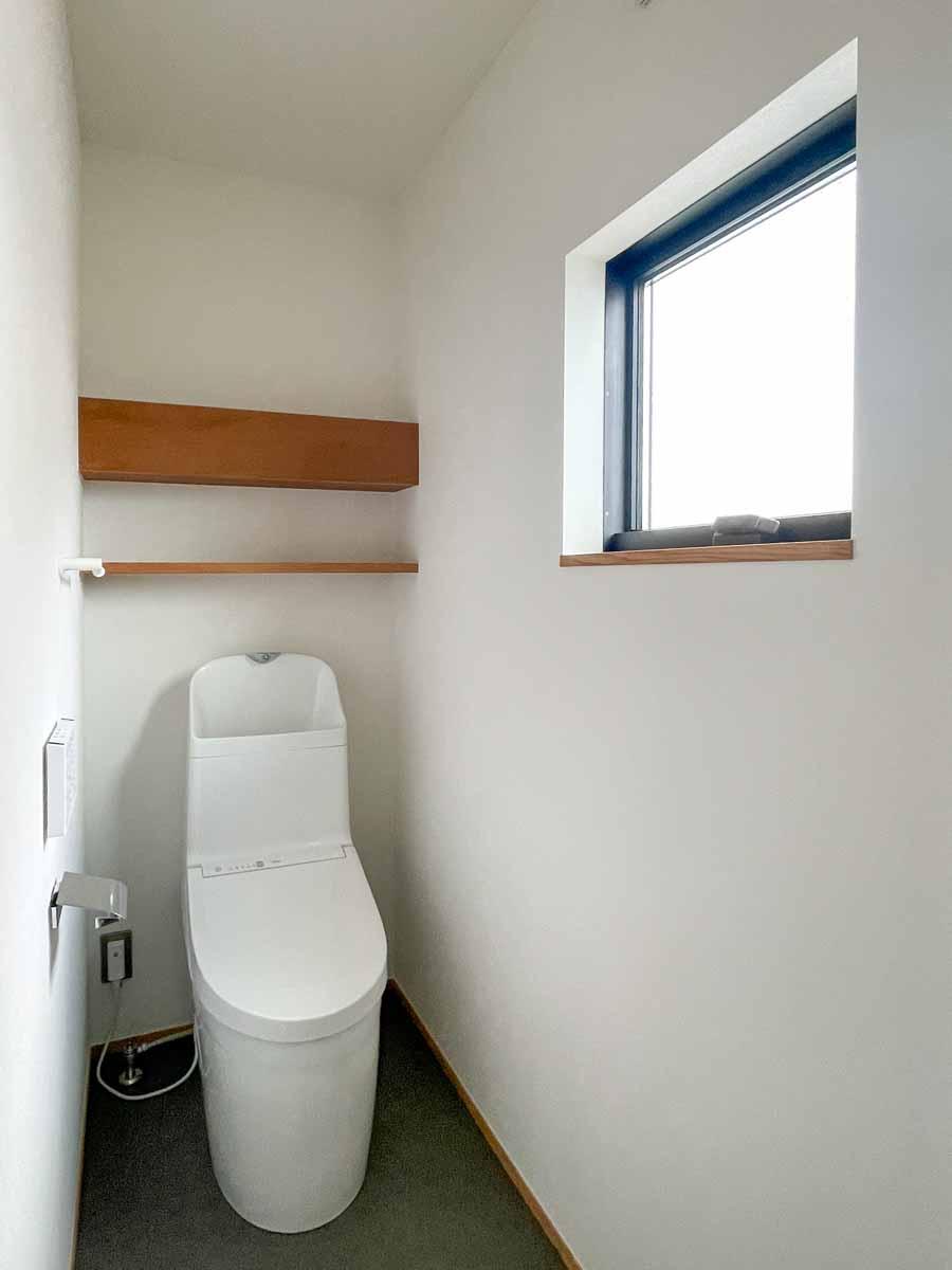 足立区東六月町の賃貸物件/トイレ