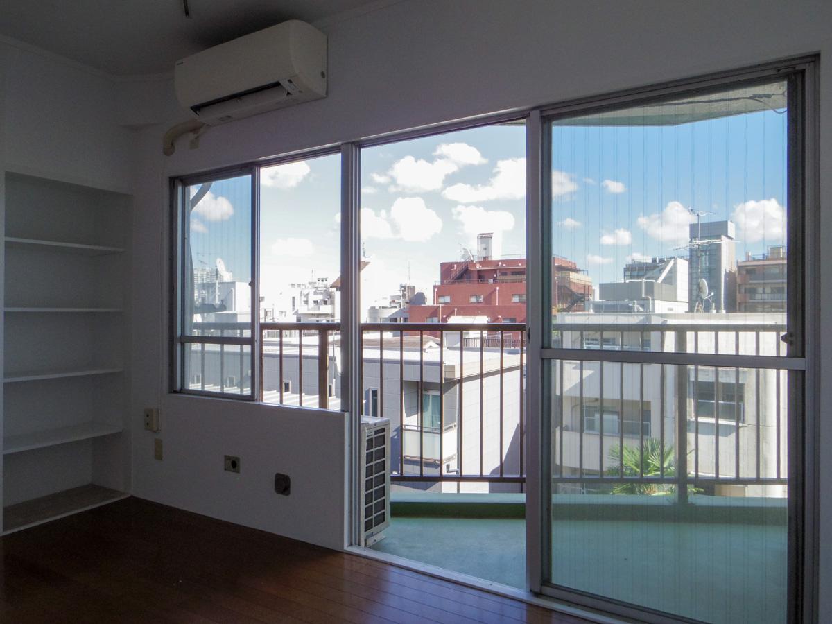 渋谷区代々木の賃貸物件/南向きなので日当たりもいい感じ