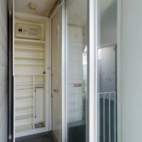 大田区北千束の賃貸物件/奥行きのある玄関。室内の床と同じ高さの土間仕様