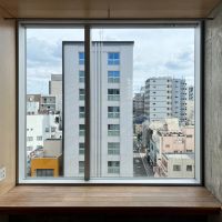 江東区門前仲町の賃貸物件/キッチン横の窓からの景色