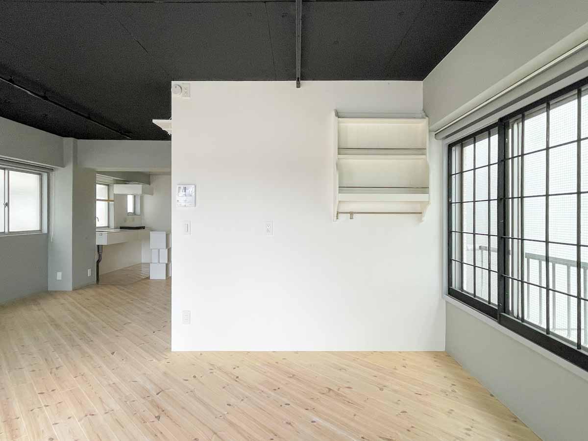 文京区千駄木の賃貸物件/壁付の収納棚は撤去済みです
