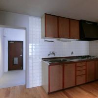 川崎市高津区諏訪の賃貸物件/奥に見える3つめのエリアが土間の玄関