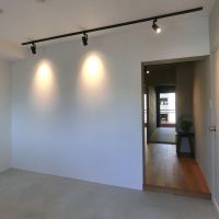 川崎市高津区諏訪の賃貸物件/家の中にミニギャラリーを持つような感覚、土間玄関はDIYが相談できるので壁の塗装など好みの空間に仕立てることも