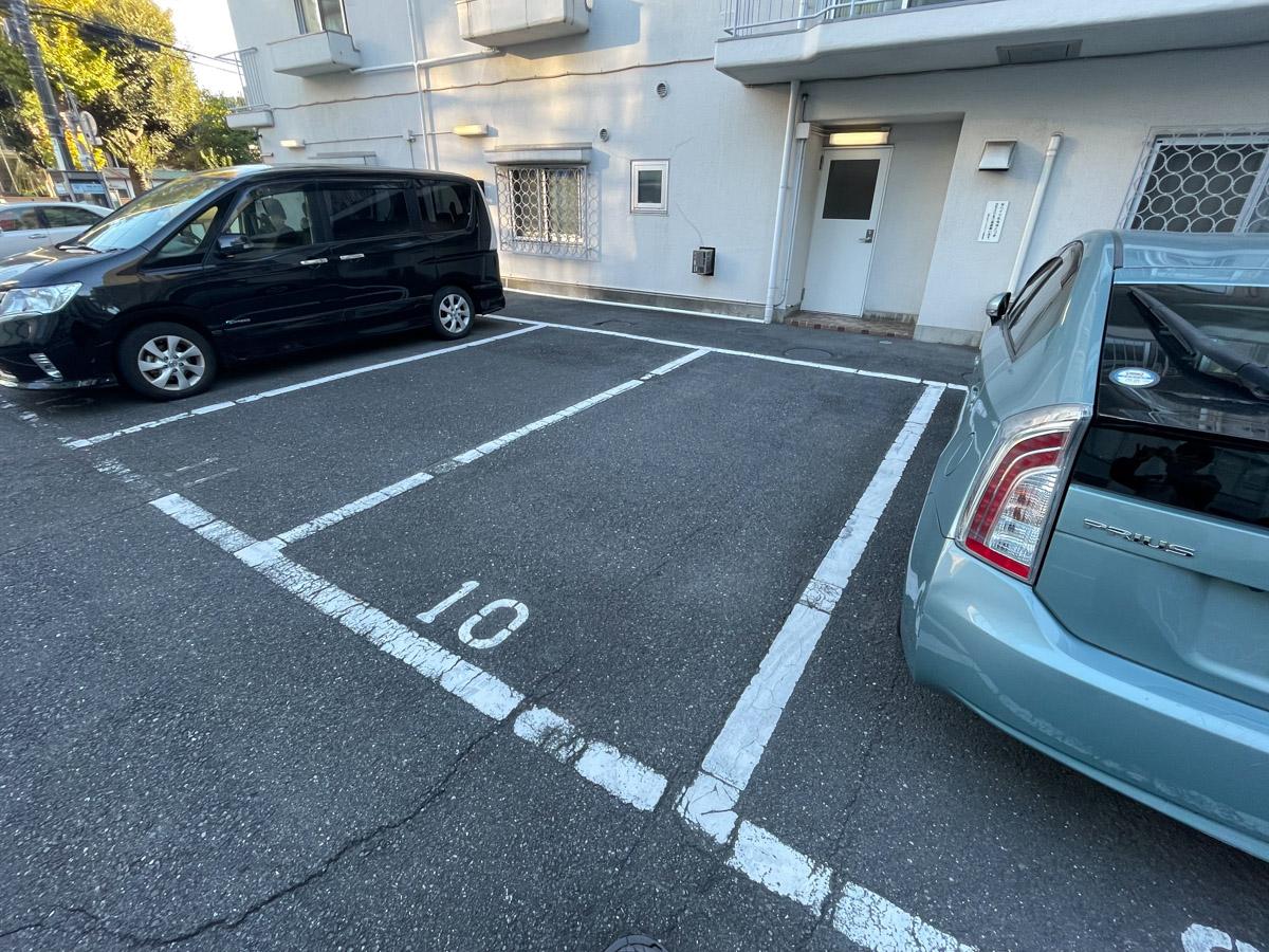 渋谷区南平台町の賃貸物件/平置き駐車場の空きがあります（月額：55,000円）