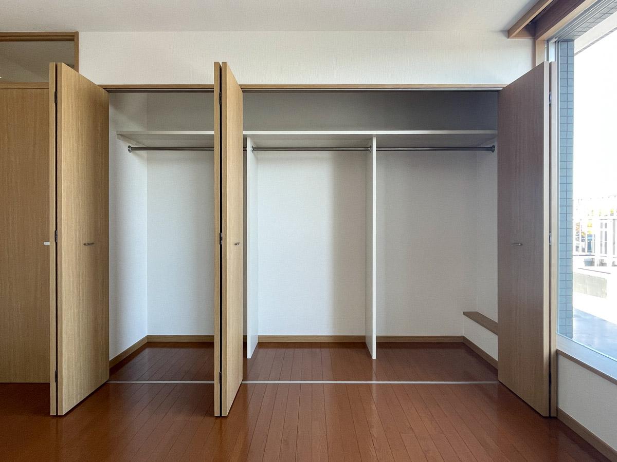 世田谷区弦巻の賃貸物件/8畳の洋室