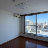 世田谷区弦巻の賃貸物件/北側7.6畳の洋室