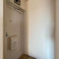杉並区上荻の賃貸物件/玄関。靴箱はありません