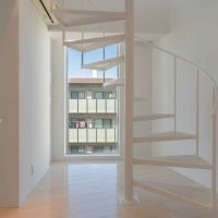 中央区日本橋横山町の賃貸物件/階段奥にも意外とスペースがあります