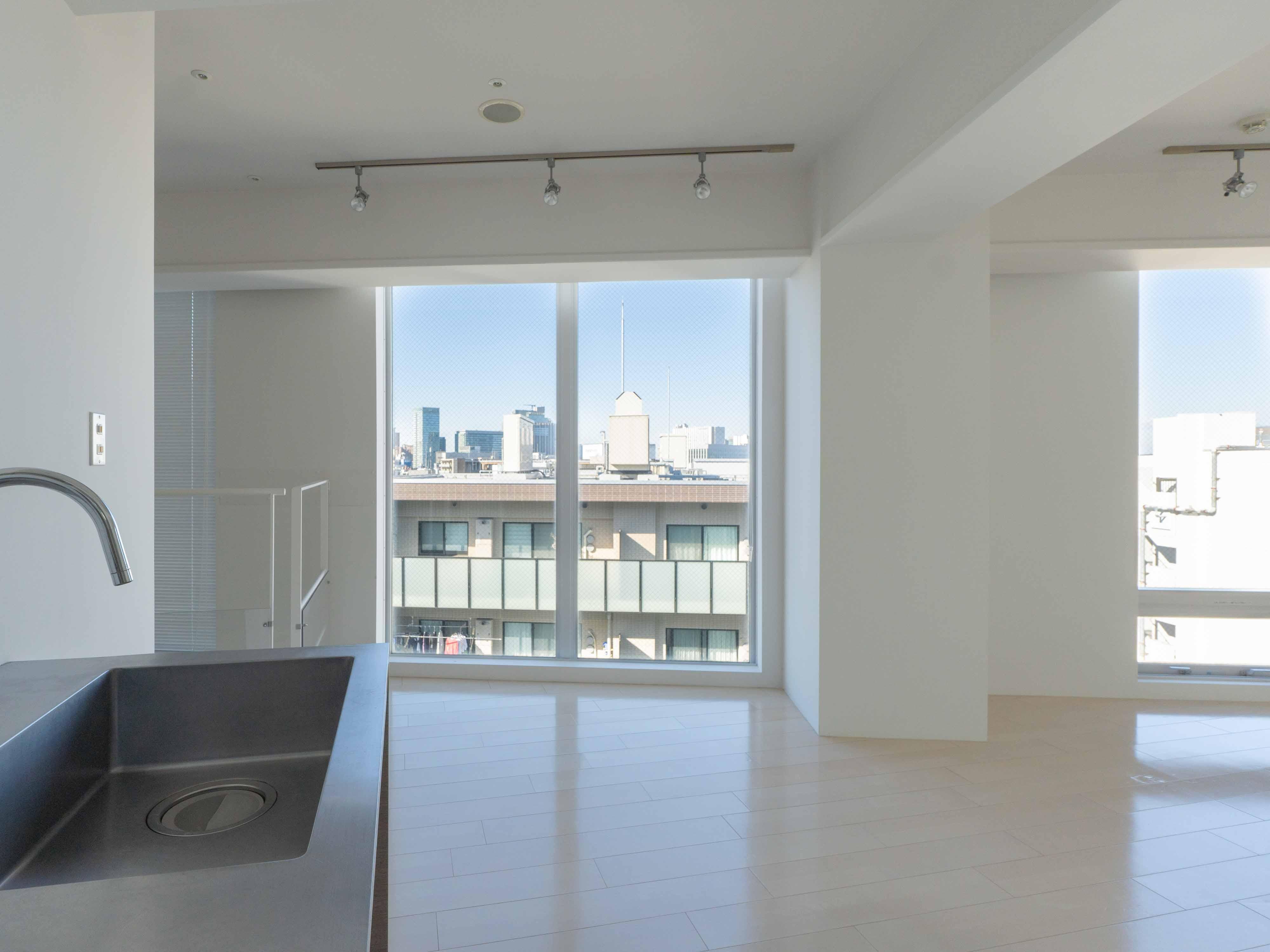 中央区日本橋横山町の賃貸物件/キッチンからの景色も◯