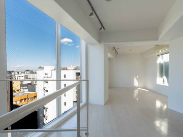 中央区日本橋横山町の賃貸物件/問屋通りと江戸の空