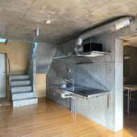 杉並区浜田山の賃貸物件/ベランダから玄関方向へ向かって