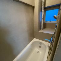 世田谷区太子堂の賃貸物件/琺瑯製の浴槽。しっかりと足を伸ばして入浴が可能