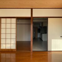 新宿区改代の賃貸物件/ルーフバルコニーから見た部屋