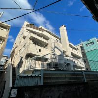 新宿区改代の賃貸物件/南側の外観