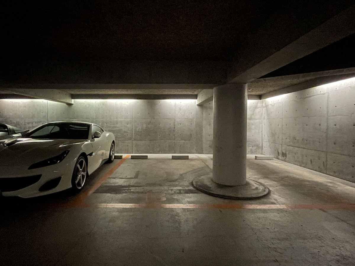 世田谷区代田の賃貸物件/シャッター付きの駐車場。現在空きがあります