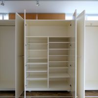 大田区北千束の賃貸物件/可動式の収納箱　※写真は別部屋のもの