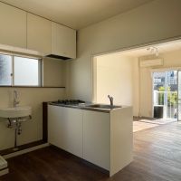 世田谷区池尻の賃貸物件/玄関から