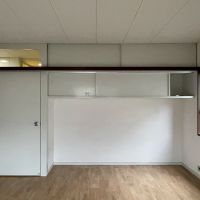 世田谷区代田の賃貸物件/1階：備え付けの収納は少ないので、追加でご用意ください