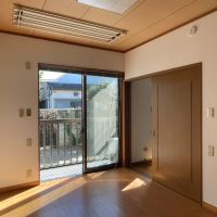 杉並区阿佐谷北の賃貸物件/1F：東側洋室。ここからも庭に出られます