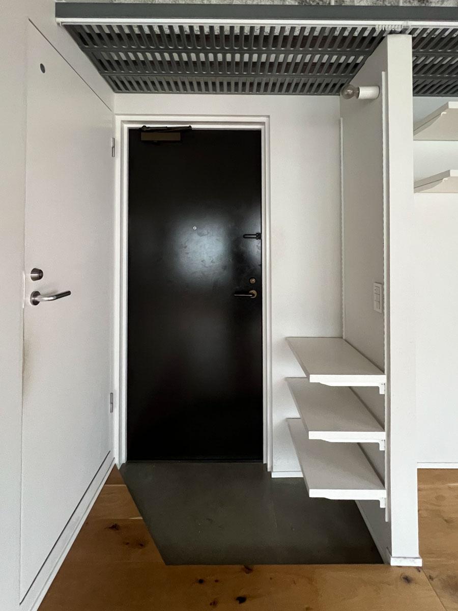 中央区日本橋茅場町の賃貸物件/玄関